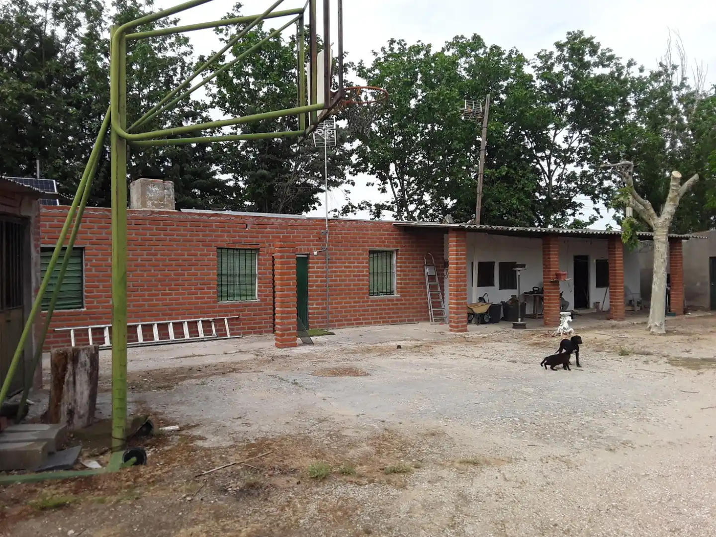 Vista exterior de Terreno en venta en Moraleja de Enmedio