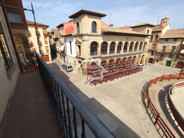 Piso en Venta en Plaza Coso en Viana