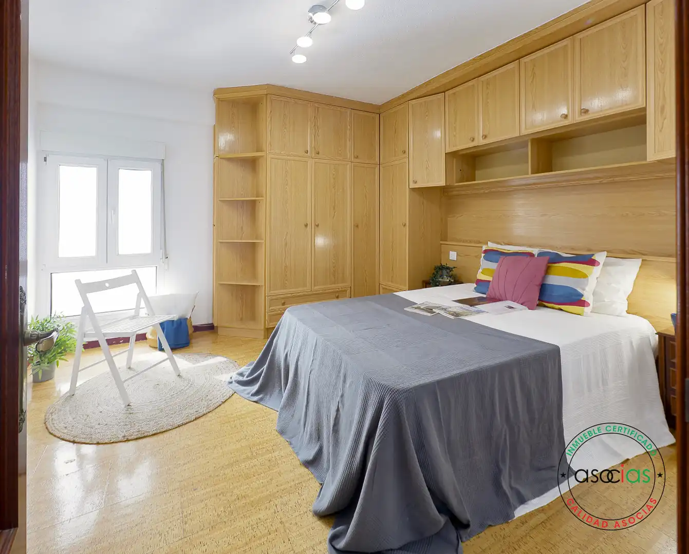 Habitación de Piso en venta en Gijón  con Calefacción