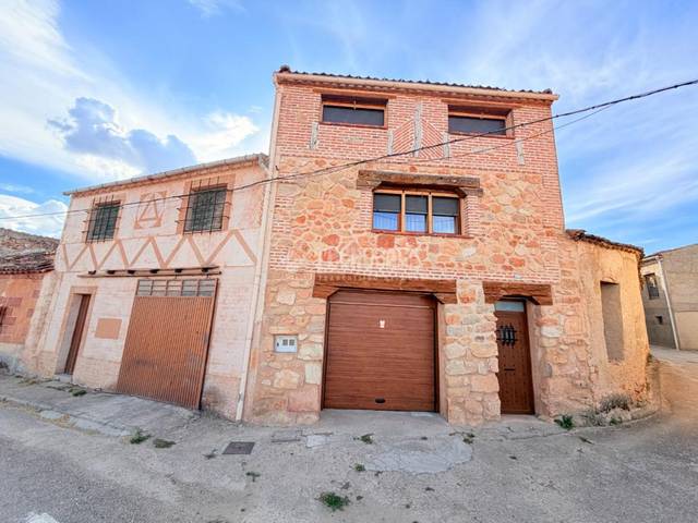 Finca rústica en Venta en Adrada de Pirón