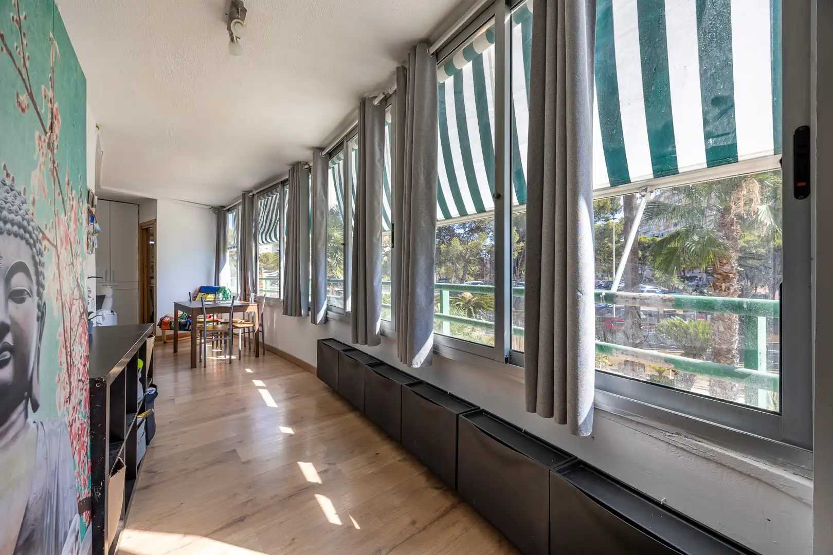 Dining room of Flat for sale in Benidorm  with Swimming Pool, Furnished and Community pool