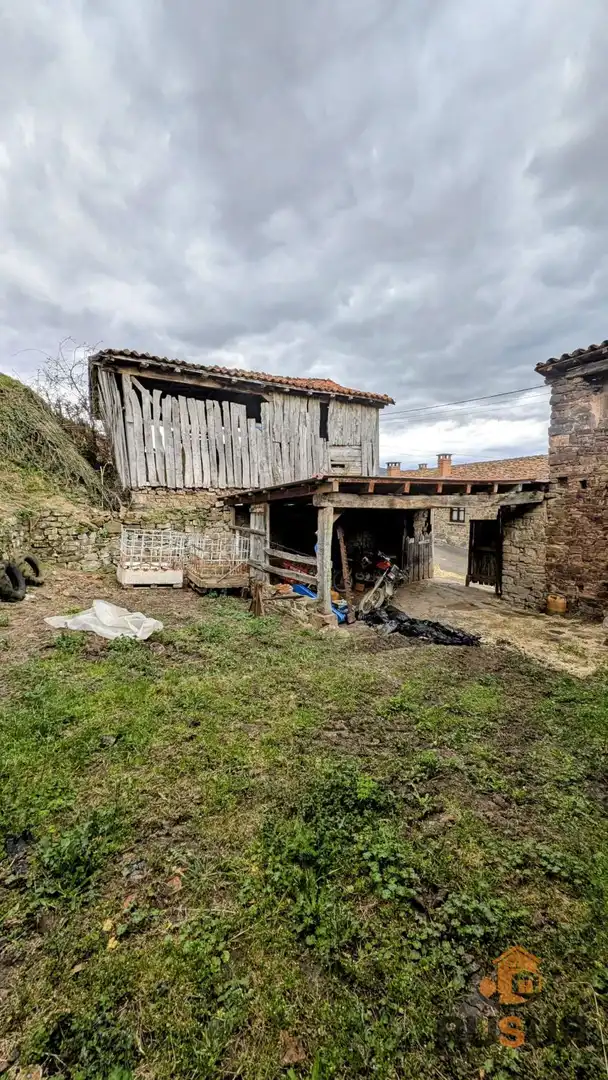 Vista exterior de Finca rústica en venta en Cabezón de Liébana con Balcón