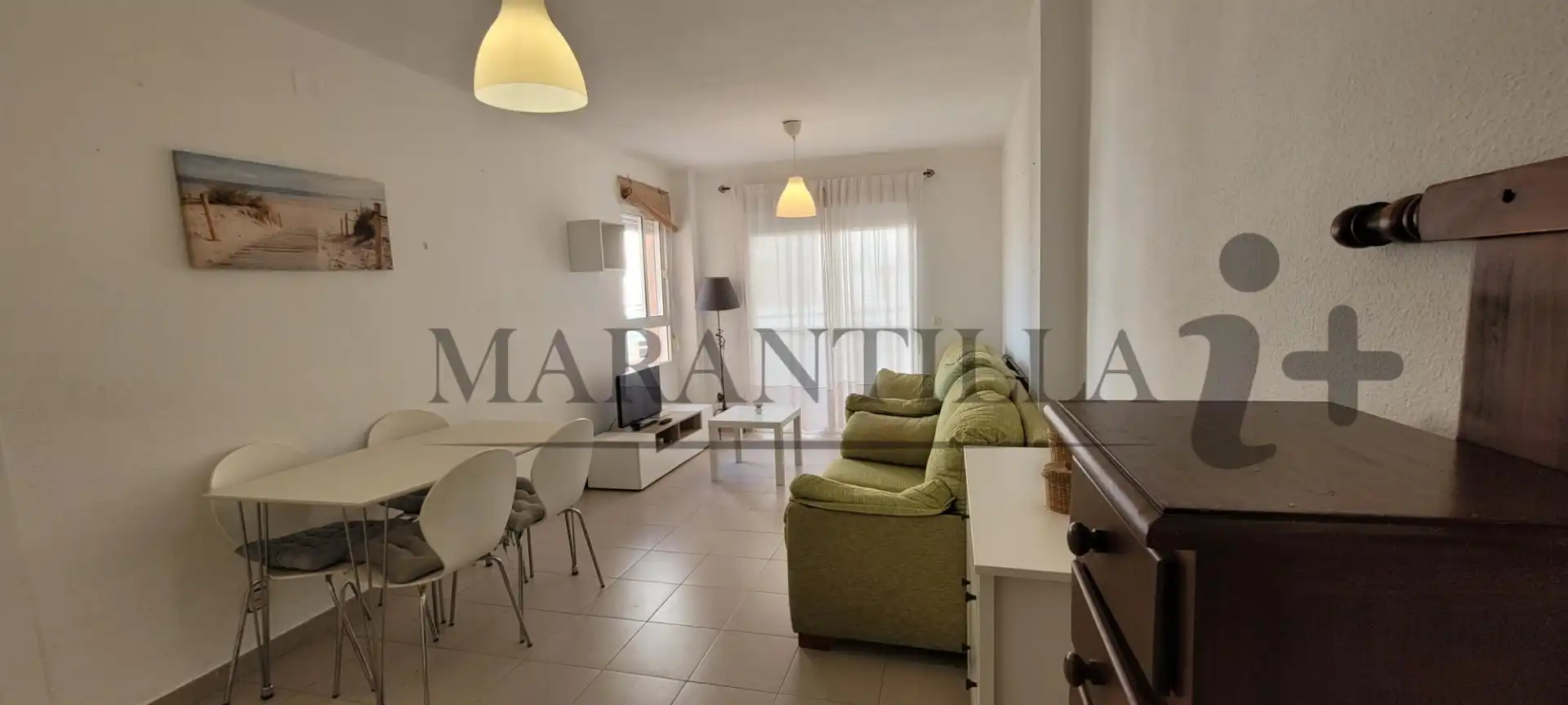 Sala de estar de Apartamento en venta en La Antilla con Terraza y Amueblado