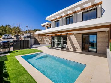 Villa con piscina in vendita a Casco urbano