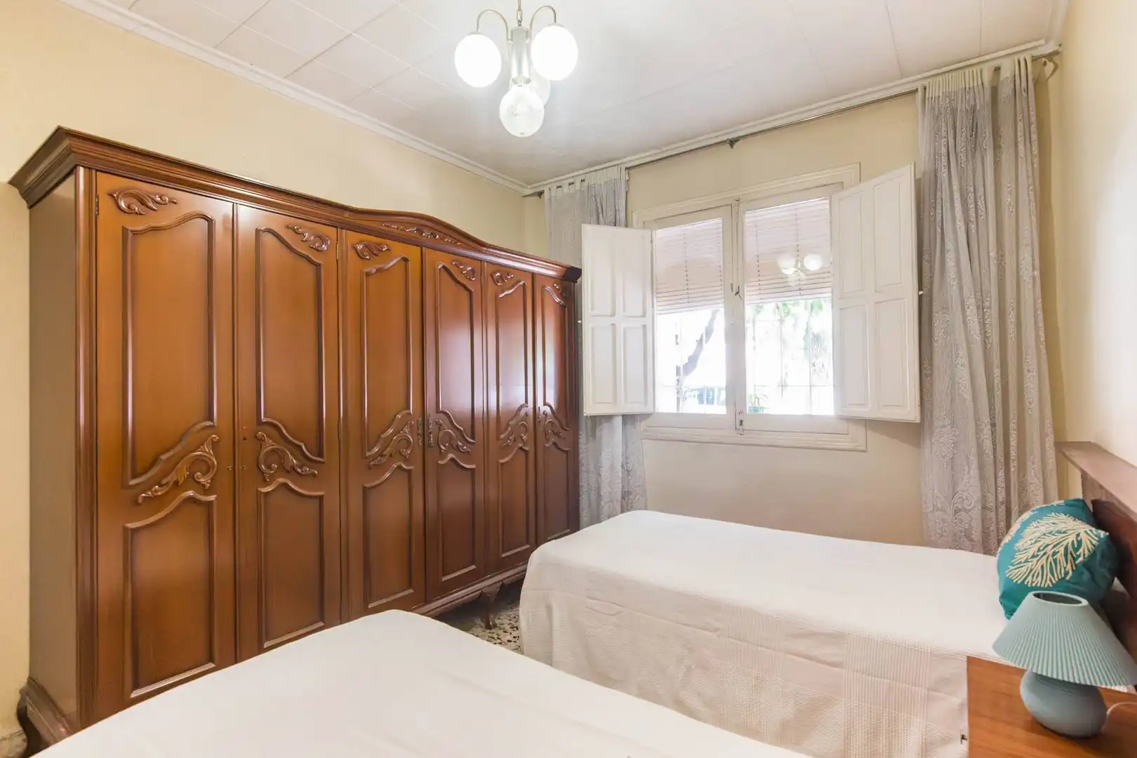 Habitación de Piso en venta en Murcia