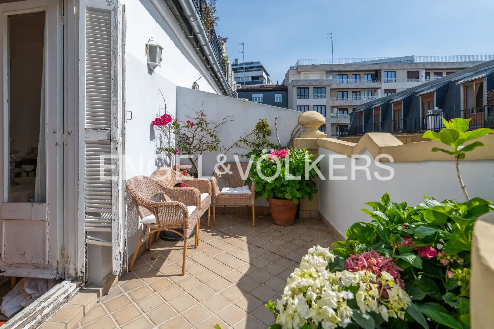 Terraza de Piso en venta en Donostia - San Sebastián  con Calefacción, Terraza y Balcón