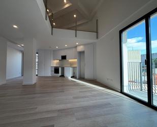 Living room of Duplex for sale in Sabadell  with Air Conditioner, Heating and Terrace