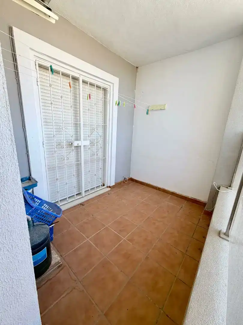 Pis en venda en La Línea de la Concepción amb Aire condicionat, Piscina i Balcó
