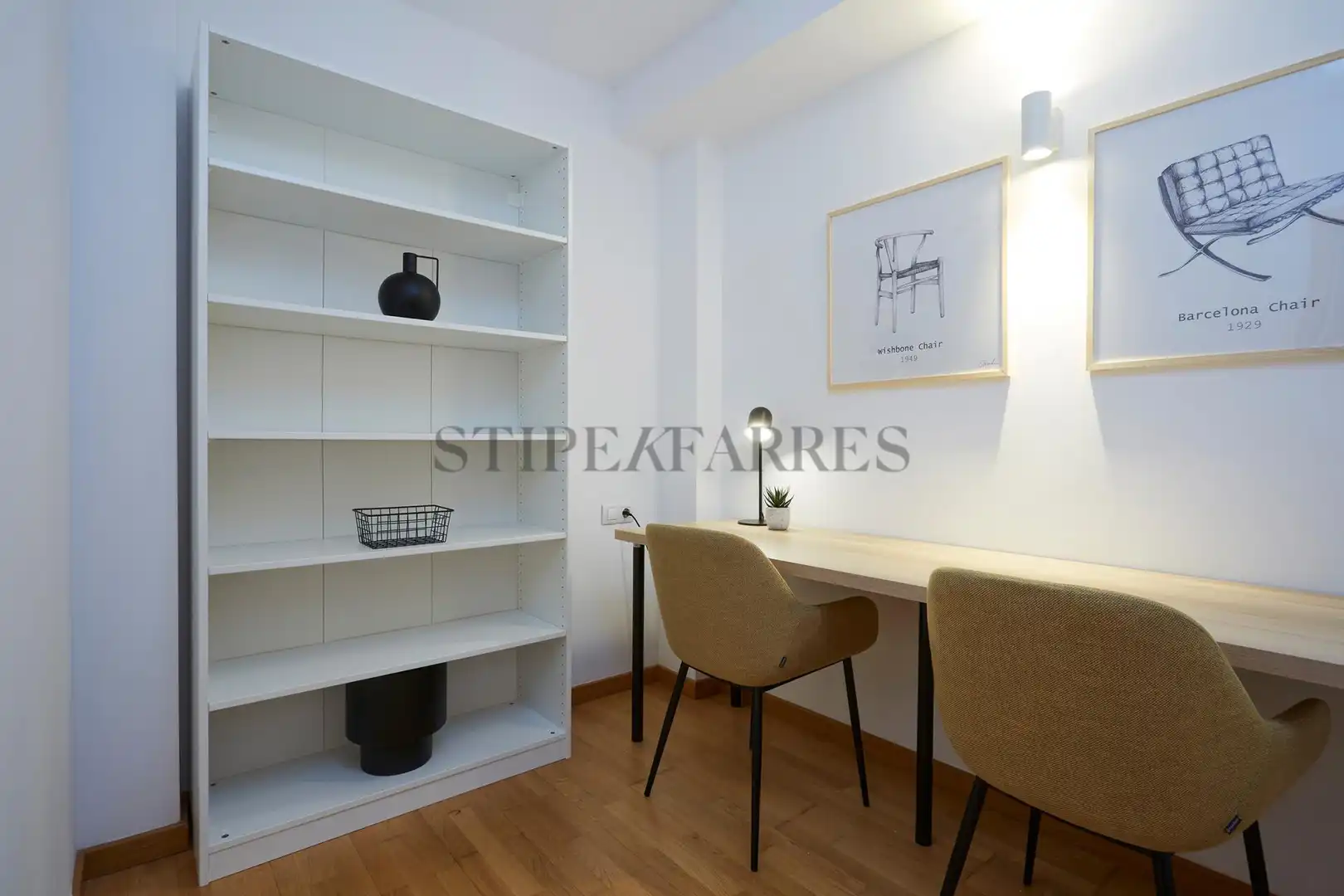 Habitación de Dúplex en venta en Barcelona con Aire acondicionado, Calefacción y Balcón