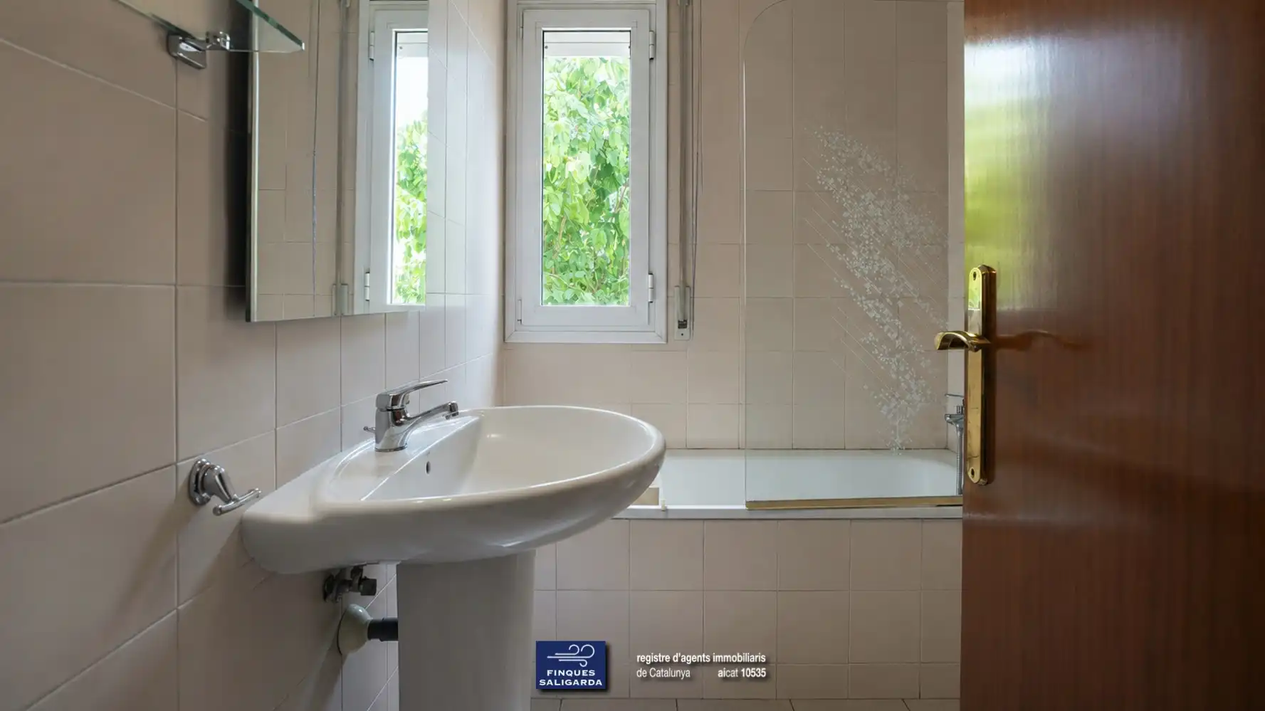 Casa adosada en venta en Parets del Vallès