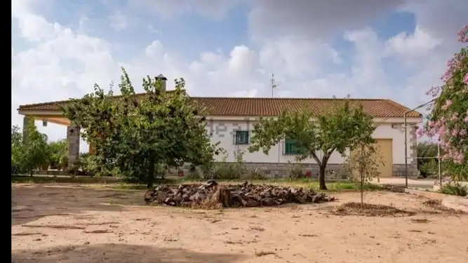 Vista exterior de Casa o xalet en venda en Fuente Álamo de Murcia amb Jardí privat i Traster