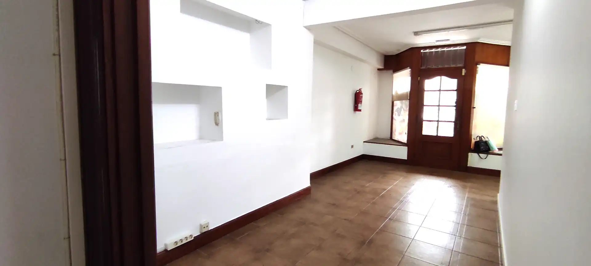 Local commercial à vendre à Valle de Trápaga-Trapagaran, imagen 11
