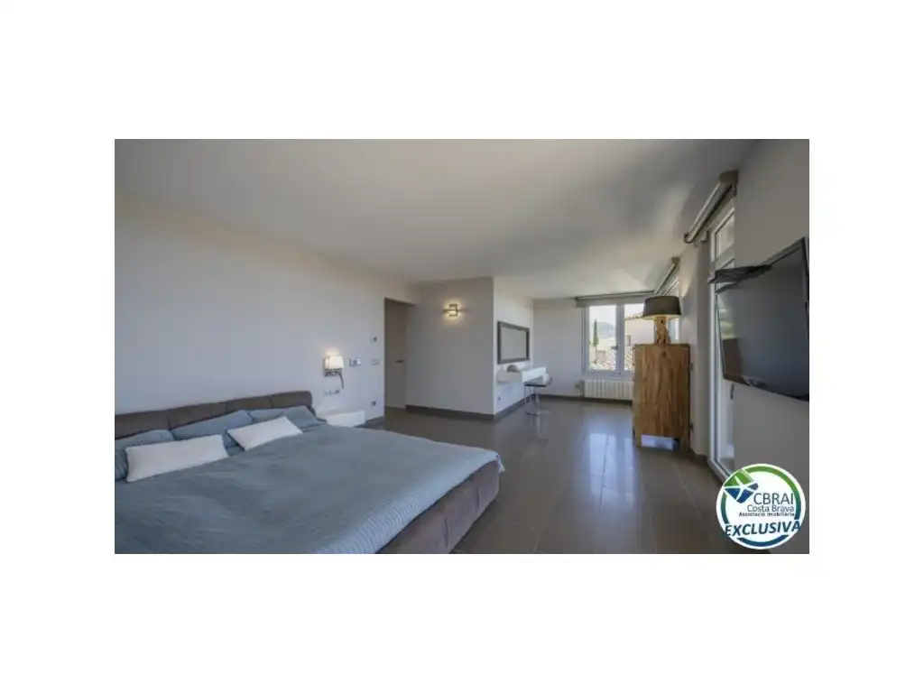 Detached house with pool for sale in Carrer d'Alemanya 74, imagen 15