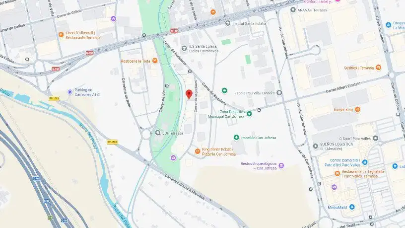 Vista exterior de Pis en venda en Terrassa