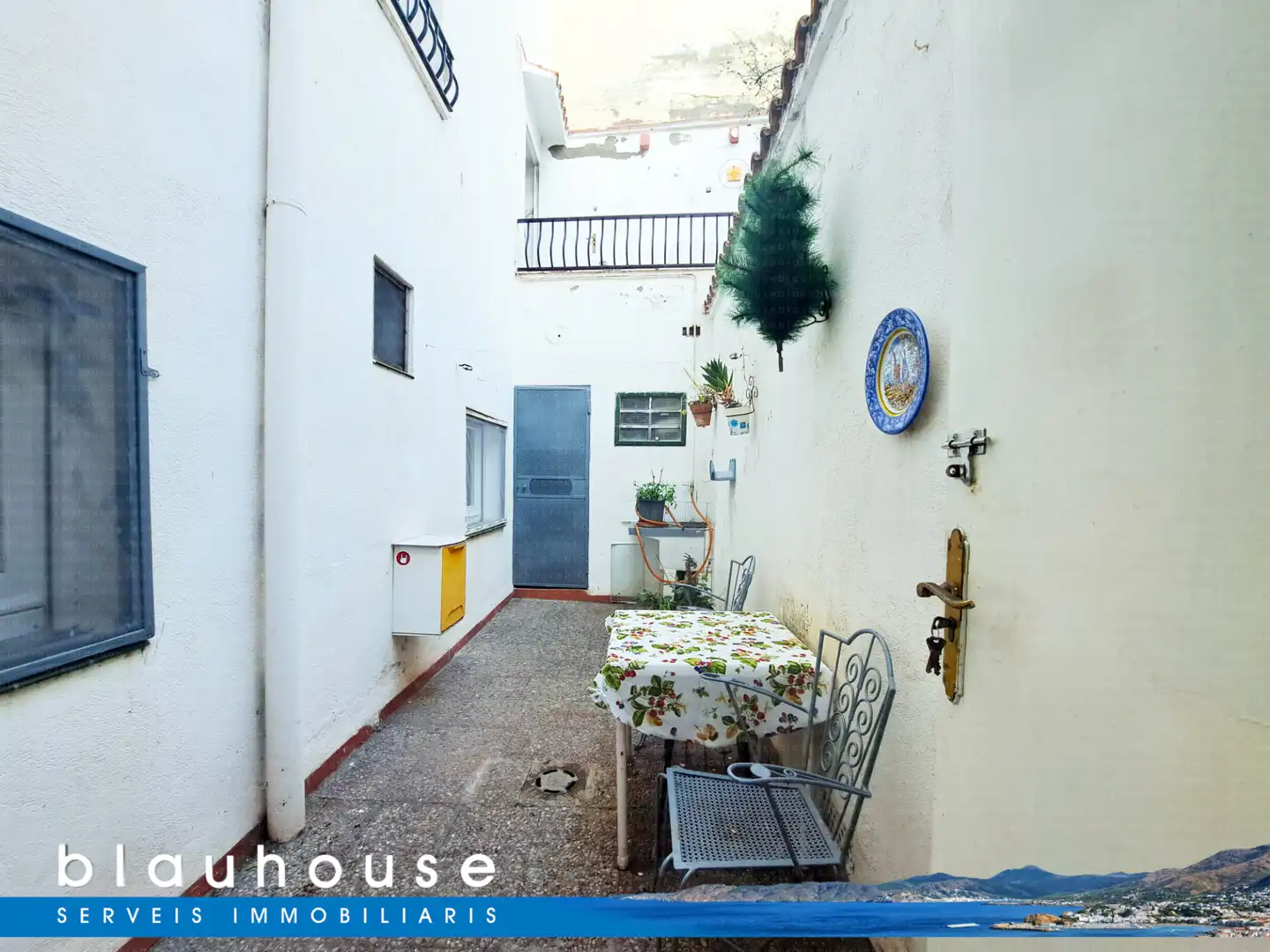 Vista exterior de Casa o chalet en venta en Portbou con Calefacción, Terraza y Trastero