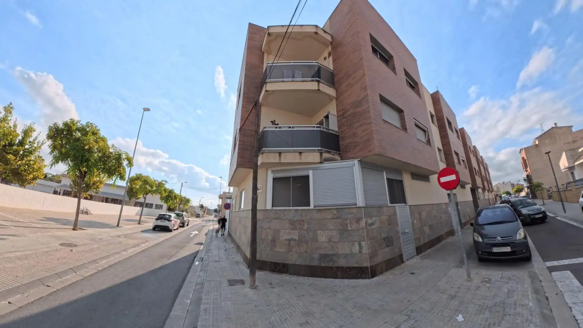 Exterior view of Flat for rent in Deltebre  with Parquet flooring