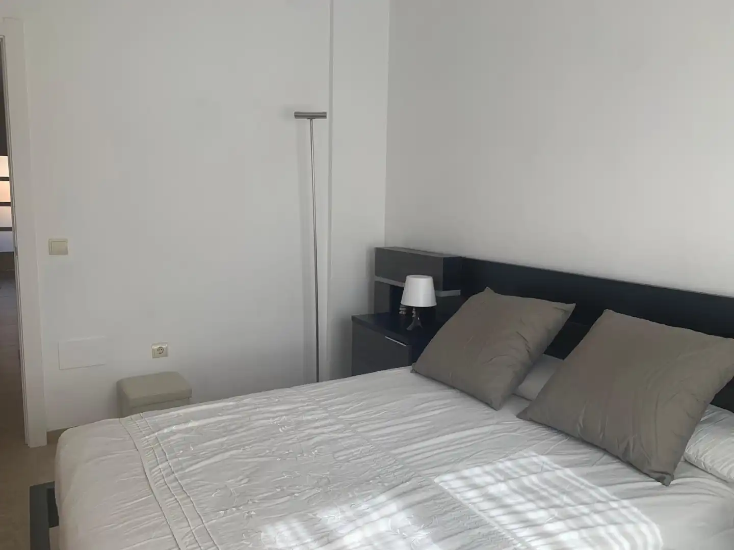 Schlafzimmer von Wohnung zur Miete in Málaga Capital mit Klimaanlage und Balkon