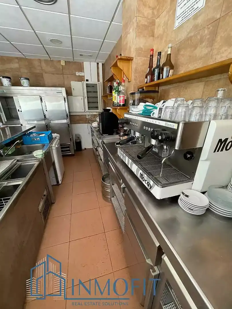Local comercial en venta en El Molí-El Rieral, imagen 9