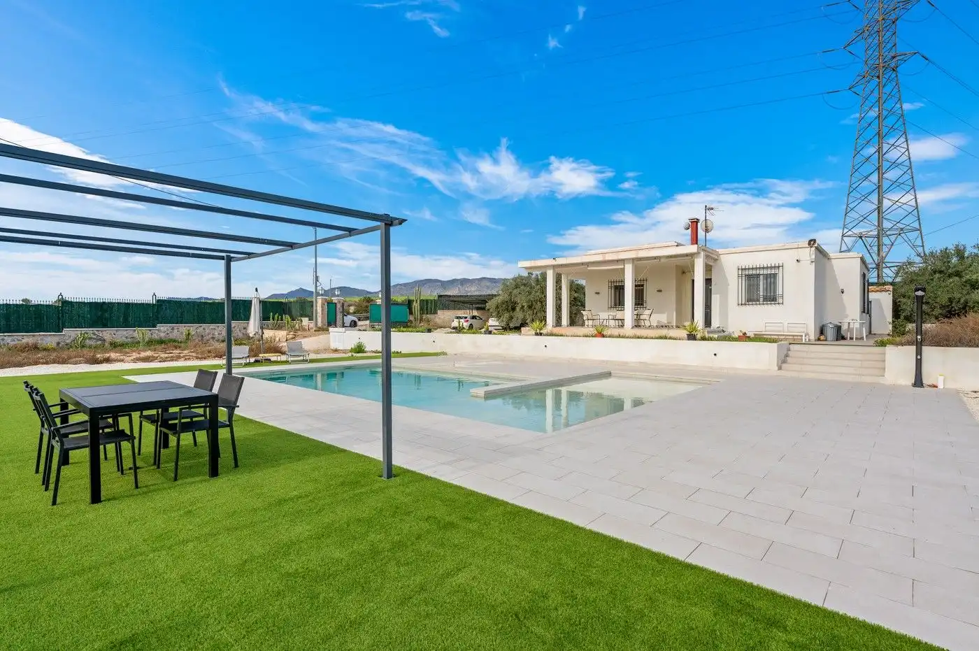 Piscina de Casa o xalet en venda en Elche / Elx amb Jardí privat, Terrassa i Piscina