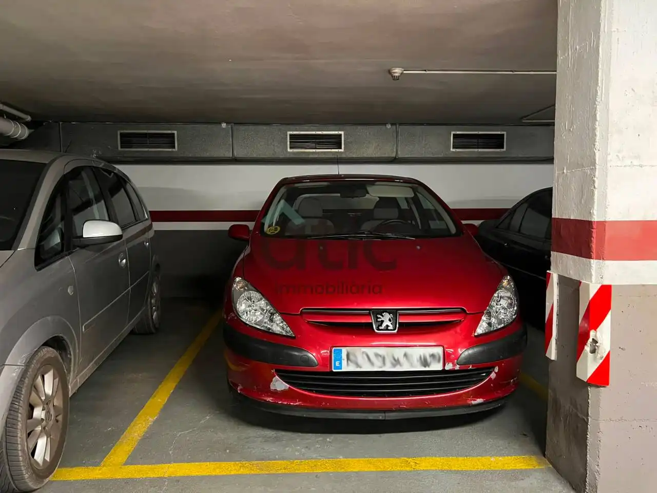 Parking of Flat for sale in Plaça Catalunya