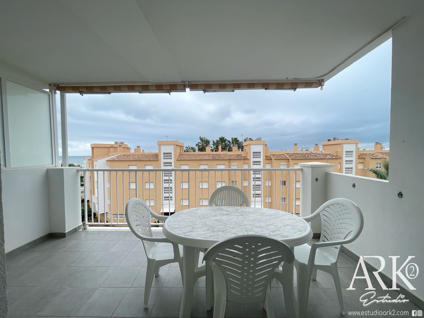 Terrace of Apartment for sale in Piles  with Air Conditioner, Terrace and Storage room