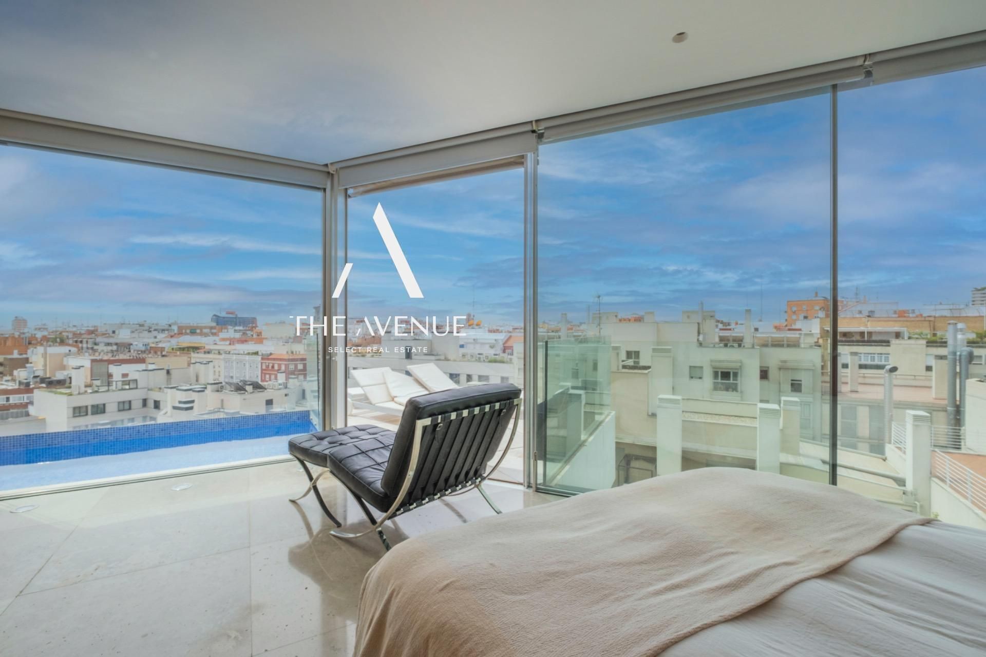 Bedroom of Attic for sale in  Madrid Capital  with Heating, Terrace and Swimming Pool