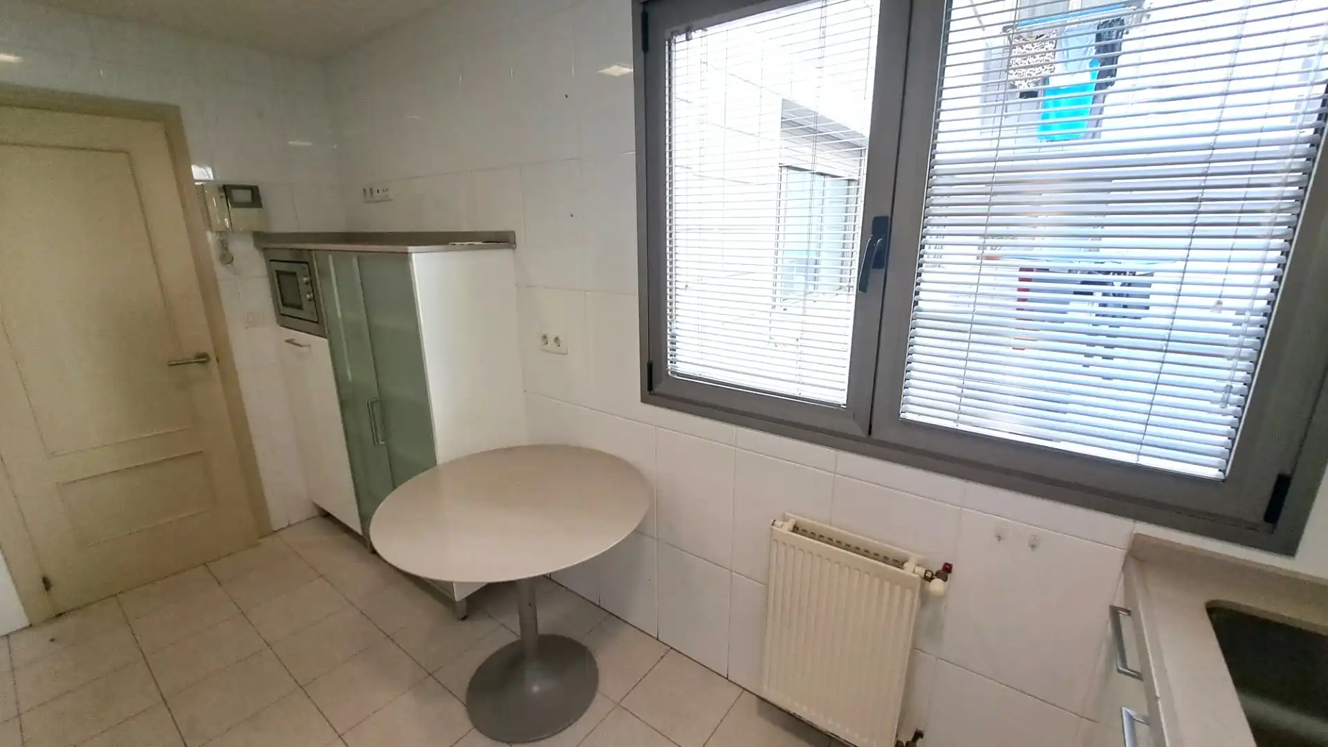 Kitchen of Flat for sale in Bilbao   with Heating, Storage room and Balcony