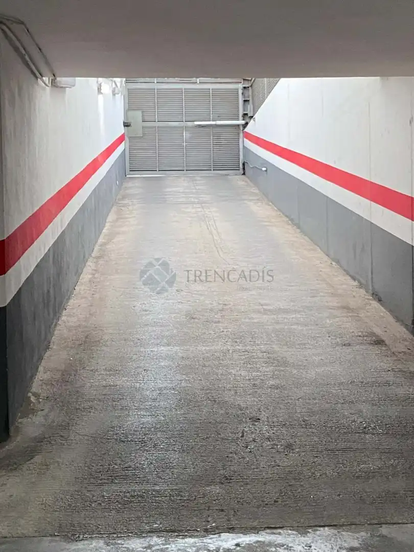 Garage zum Verkauf in Valencia