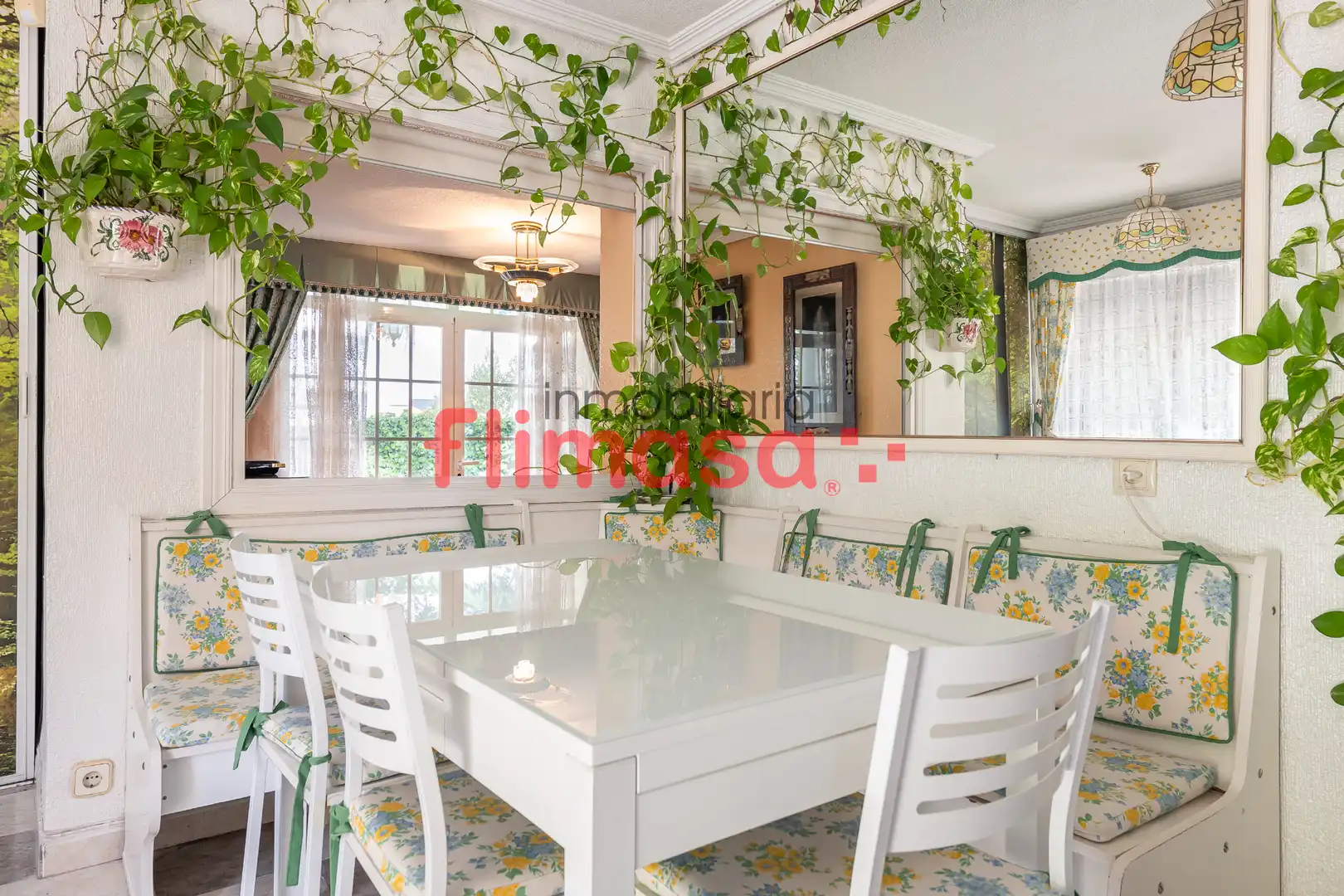 Dining room of Houses for sale in Villaviciosa de Odón  with Air Conditioner, Heating and Private garden