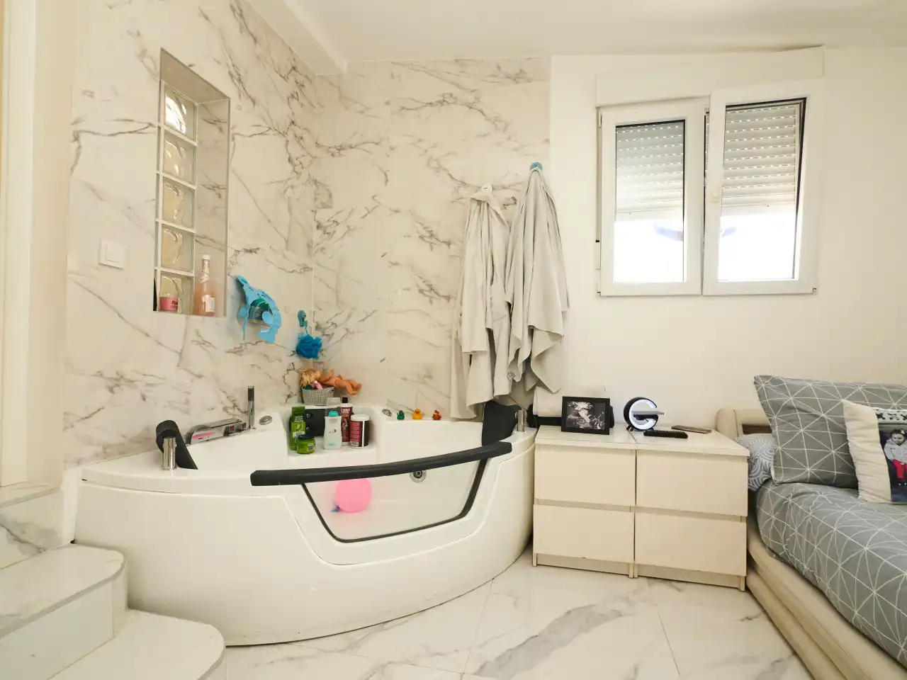 Bany de Casa o xalet en venda en Torrevieja amb Aire condicionat, Calefacció i Terrassa