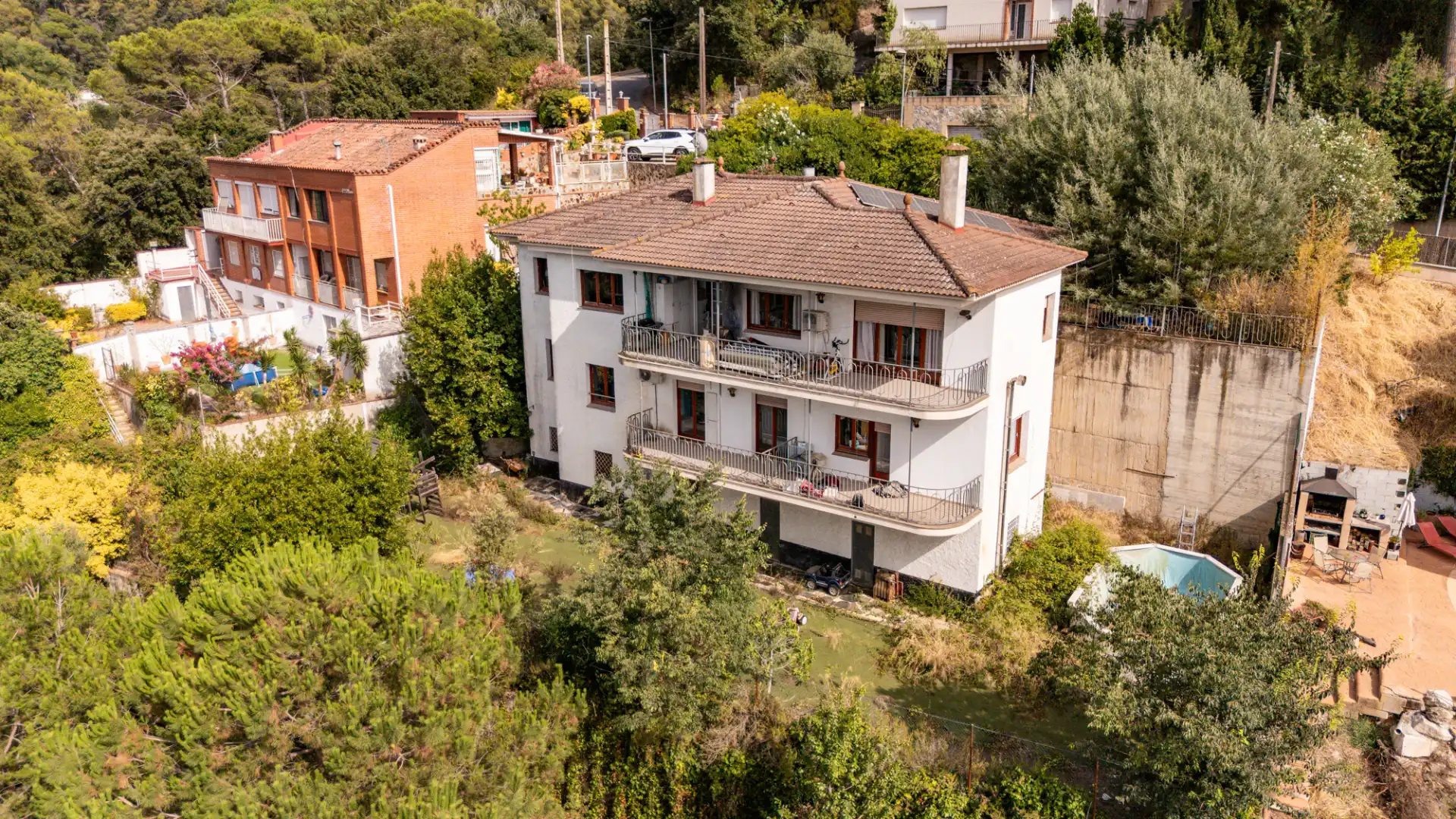 Vista exterior de Casa o chalet en venta en Llinars del Vallès con Aire acondicionado, Calefacción y Jardín privado