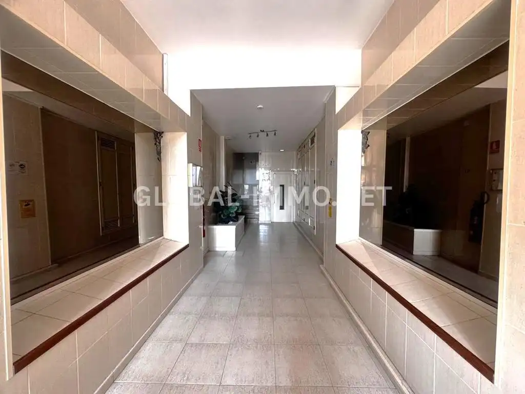 Wohnung zum Verkauf in Empuriabrava mit Möbliert