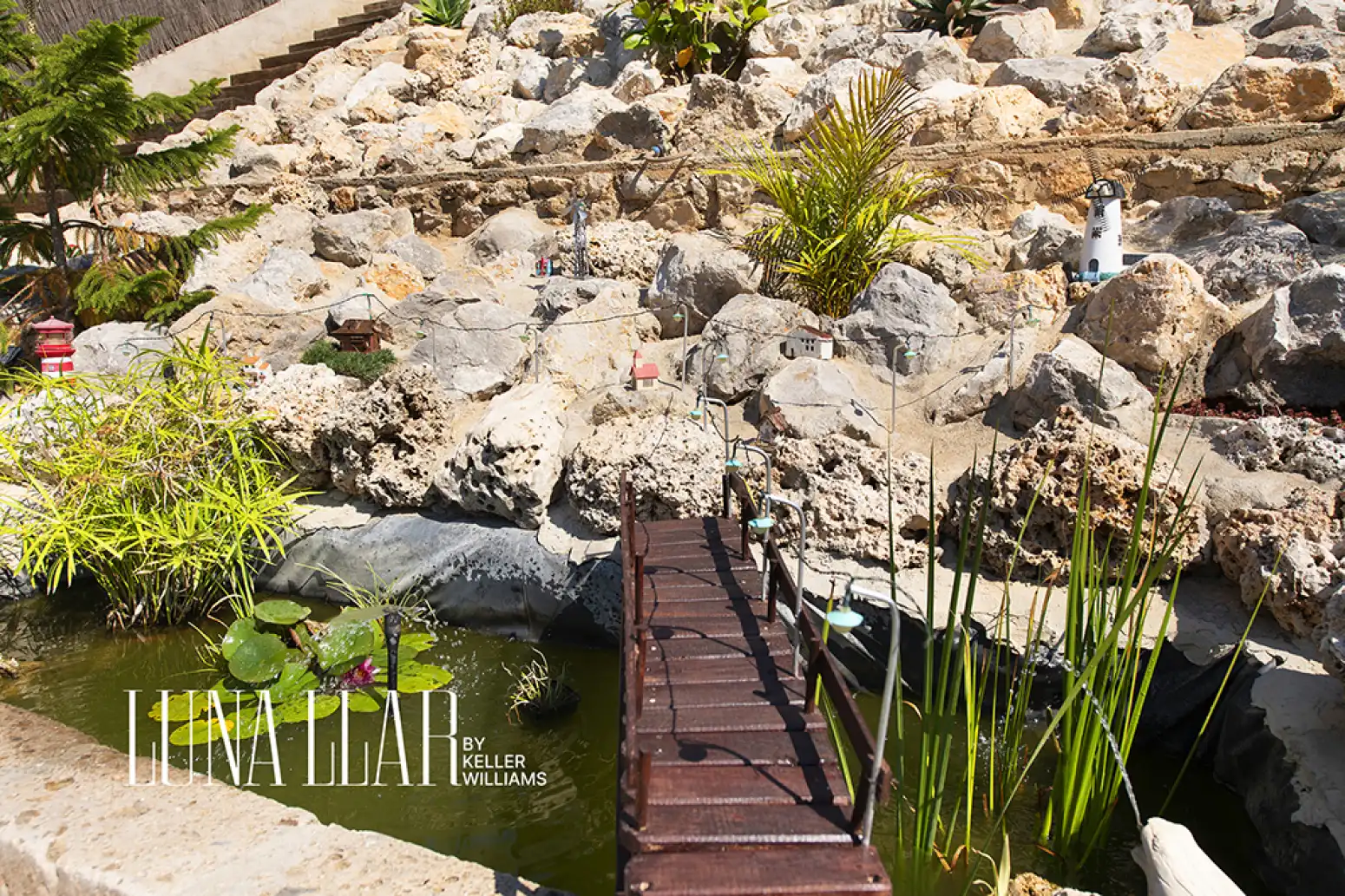 Terrace of Detached homes for sale in Sitges  with Air Conditioner, Heating and Private garden