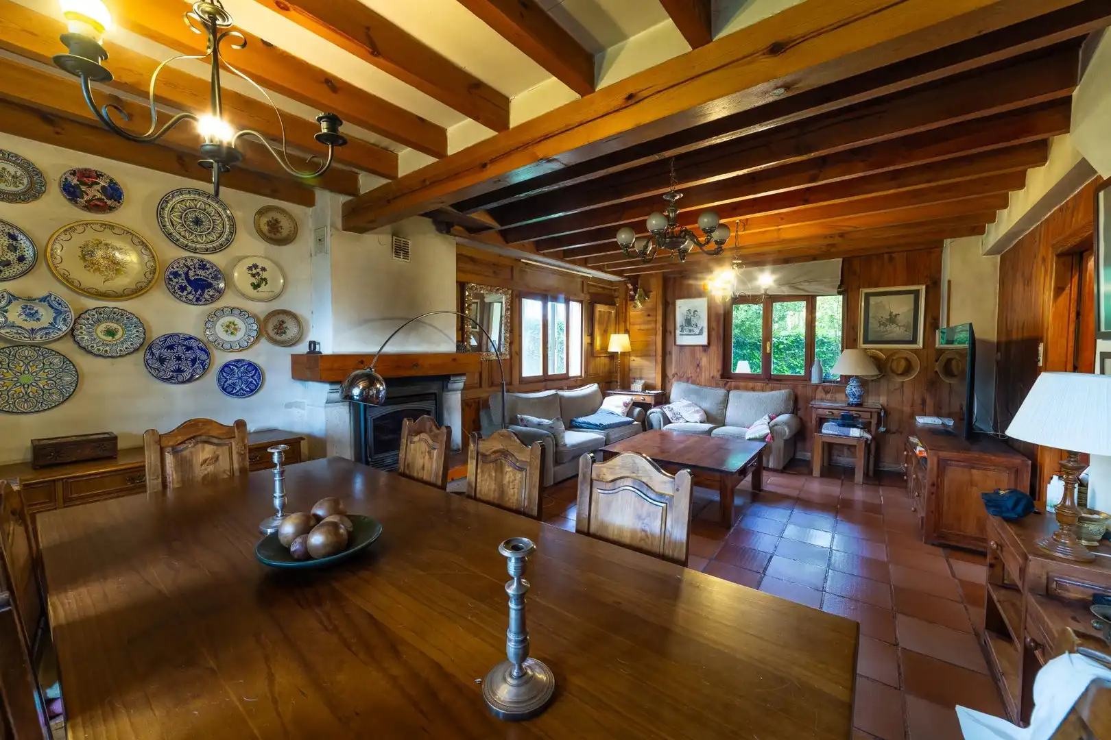Comedor de Casa o chalet en venta en Valladolid con Calefacción, Jardín privado y Piscina