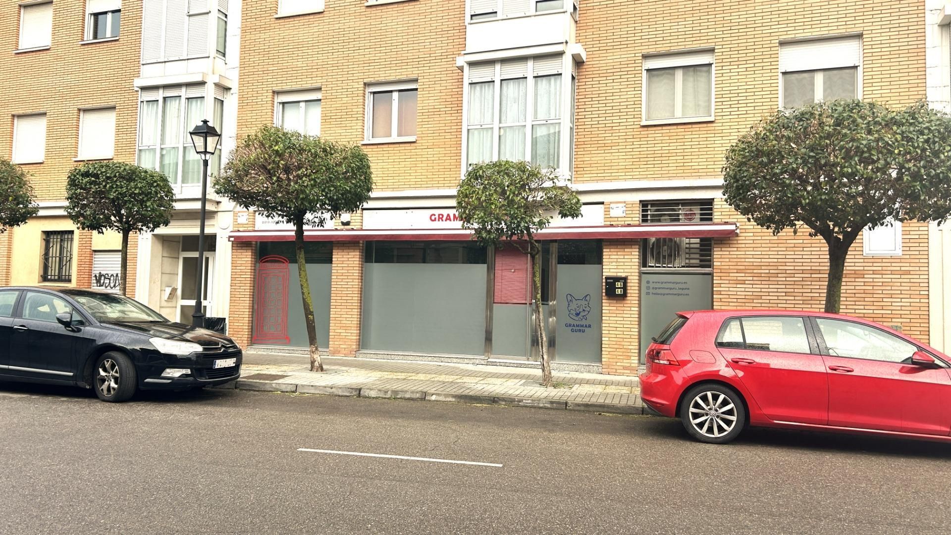 Exterior view of Premises to rent in Laguna de Duero  with Air Conditioner