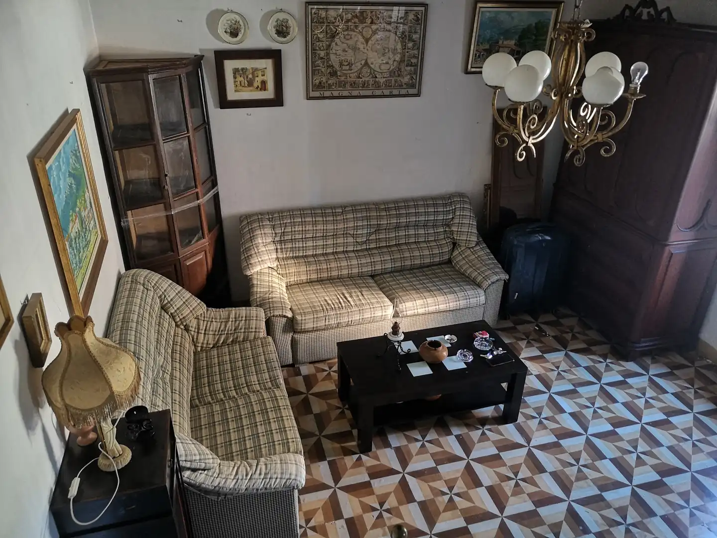 Sala d'estar de Casa o xalet en venda en Puigpunyent amb Jardí privat, Moblat i Forn