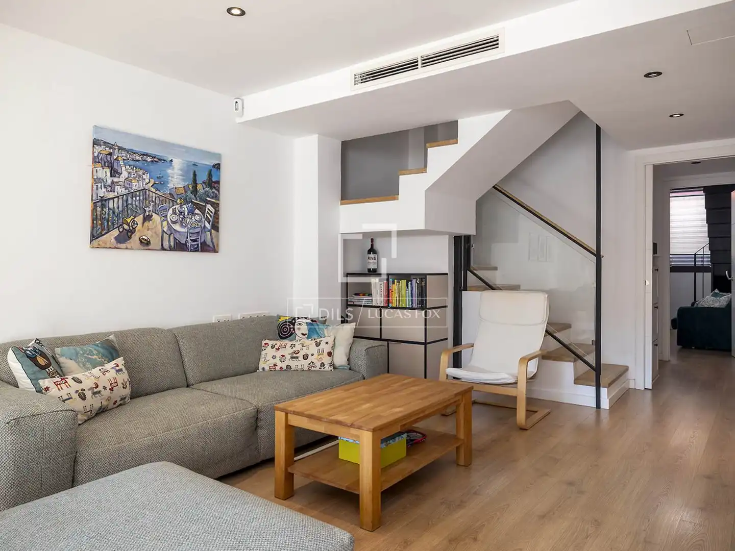 Wohnzimmer von Wohnung zum Verkauf in Barcelona mit Klimaanlage, Heizung und Terrasse