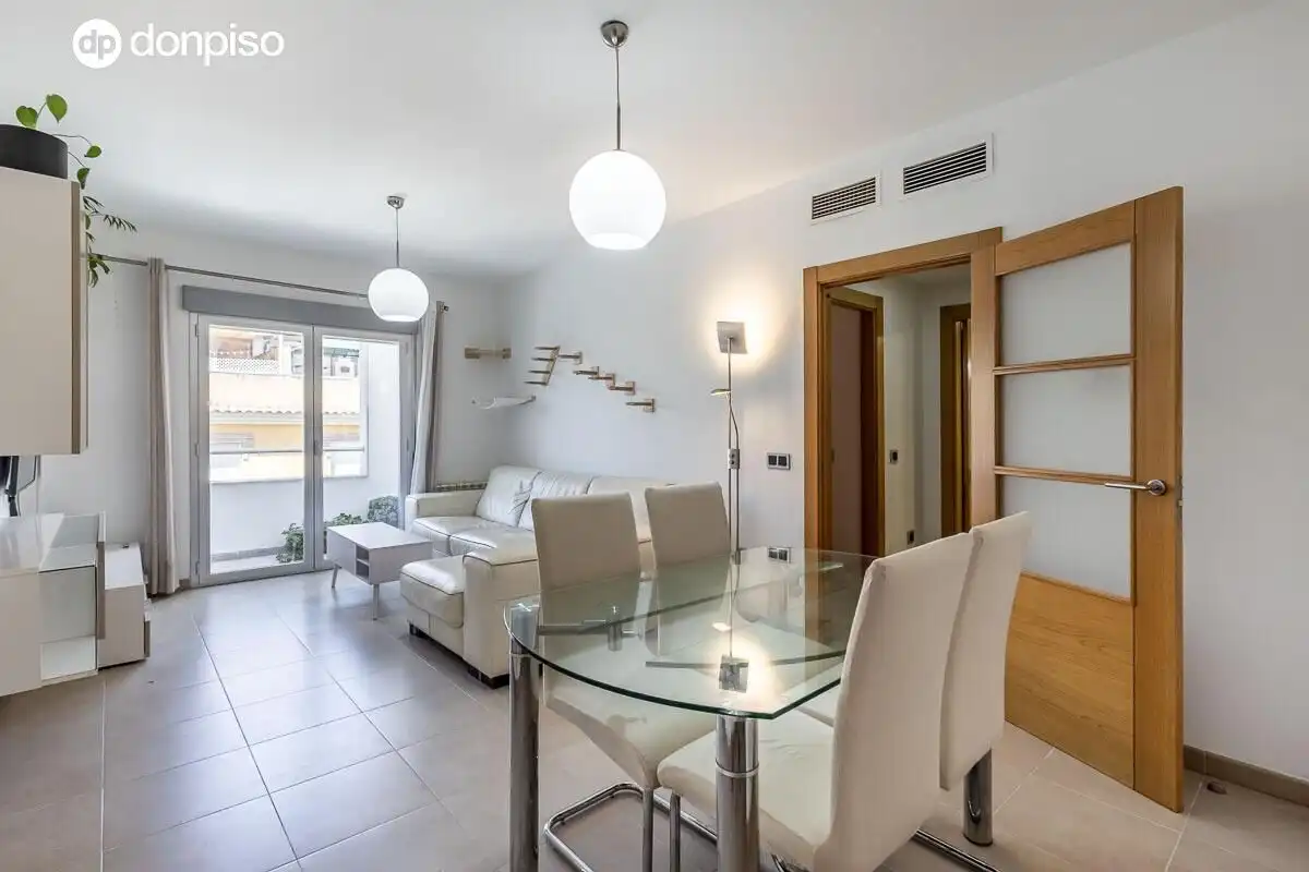 Sala d'estar de Pis en venda en Maracena amb Aire condicionat, Calefacció i Terrassa