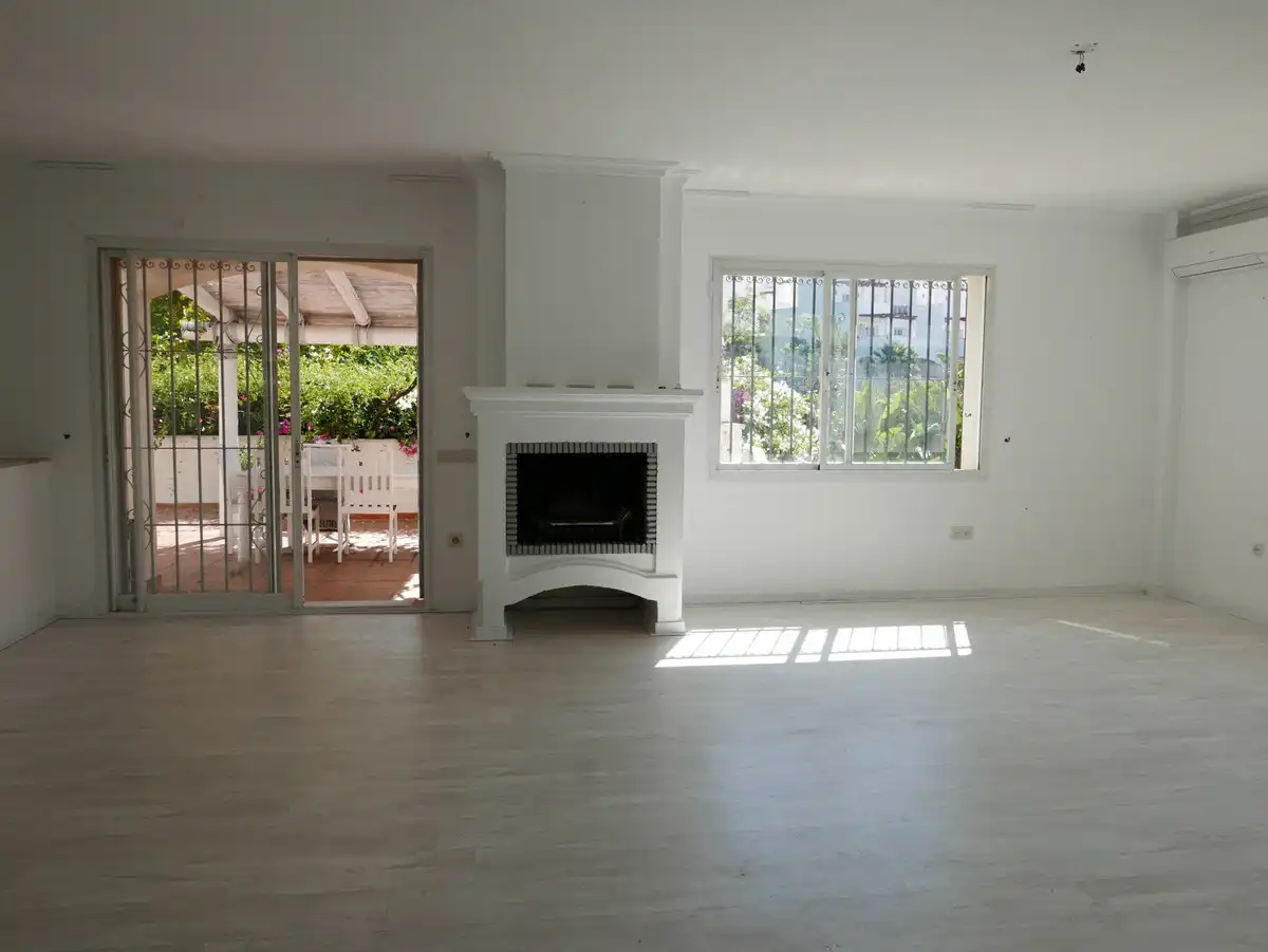 Houses for sale in Calle Pléyades, 45, Los Naranjos