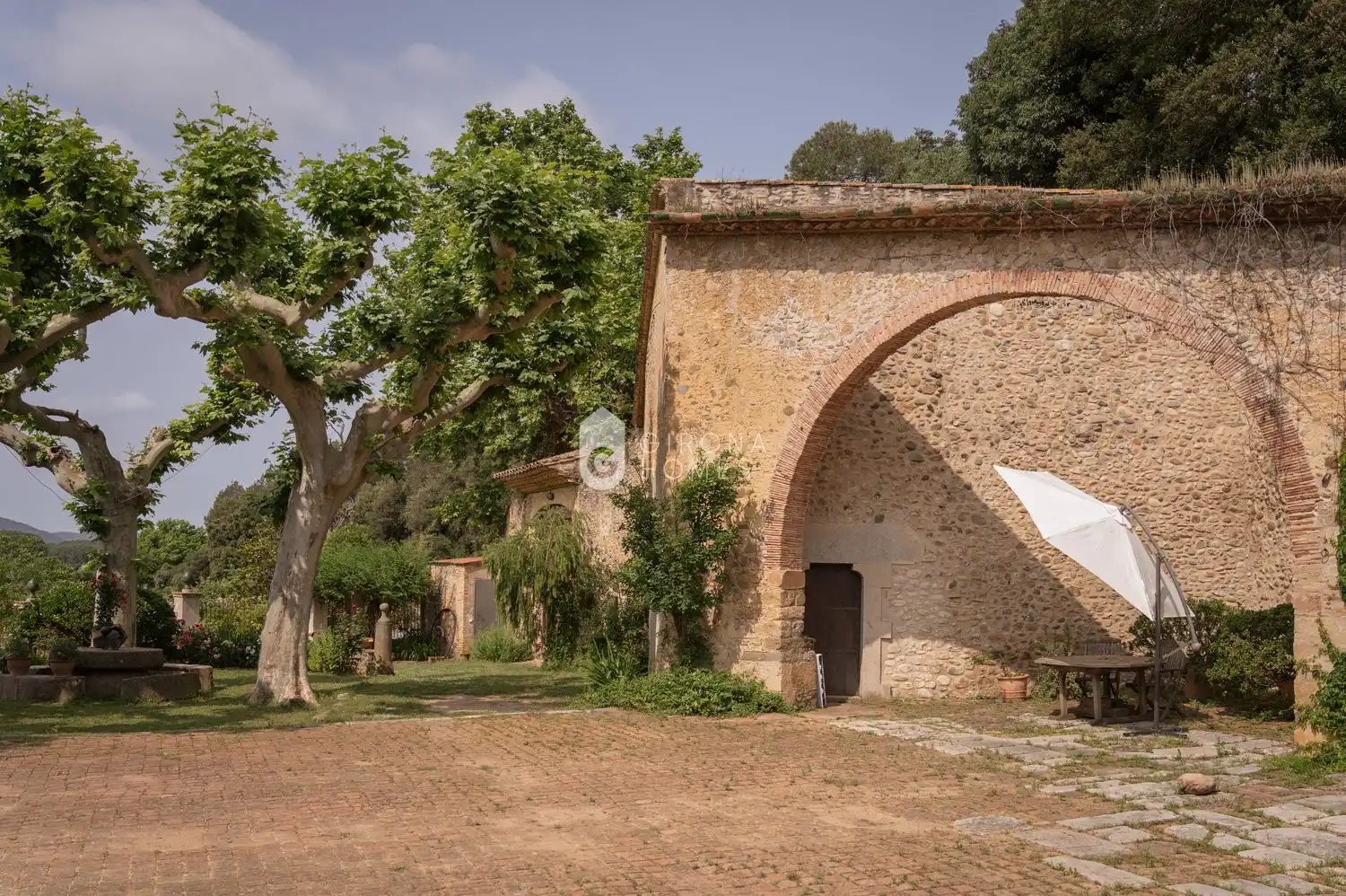 Vista exterior de Casa o chalet en venta en Cervià de Ter con Piscina