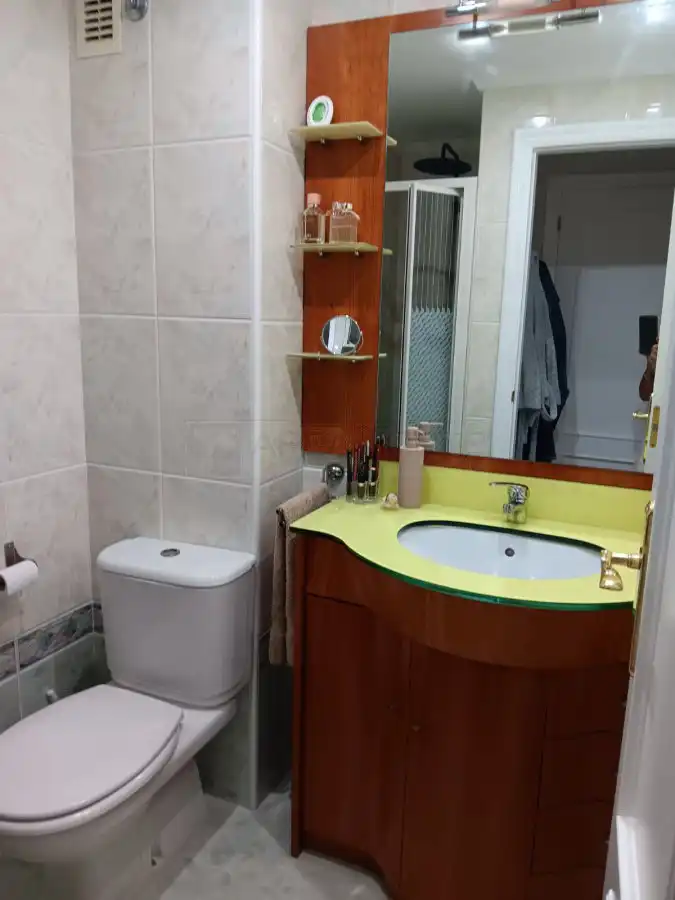 Baño de Piso en venta en Vitoria - Gasteiz con Calefacción, Parquet y Terraza