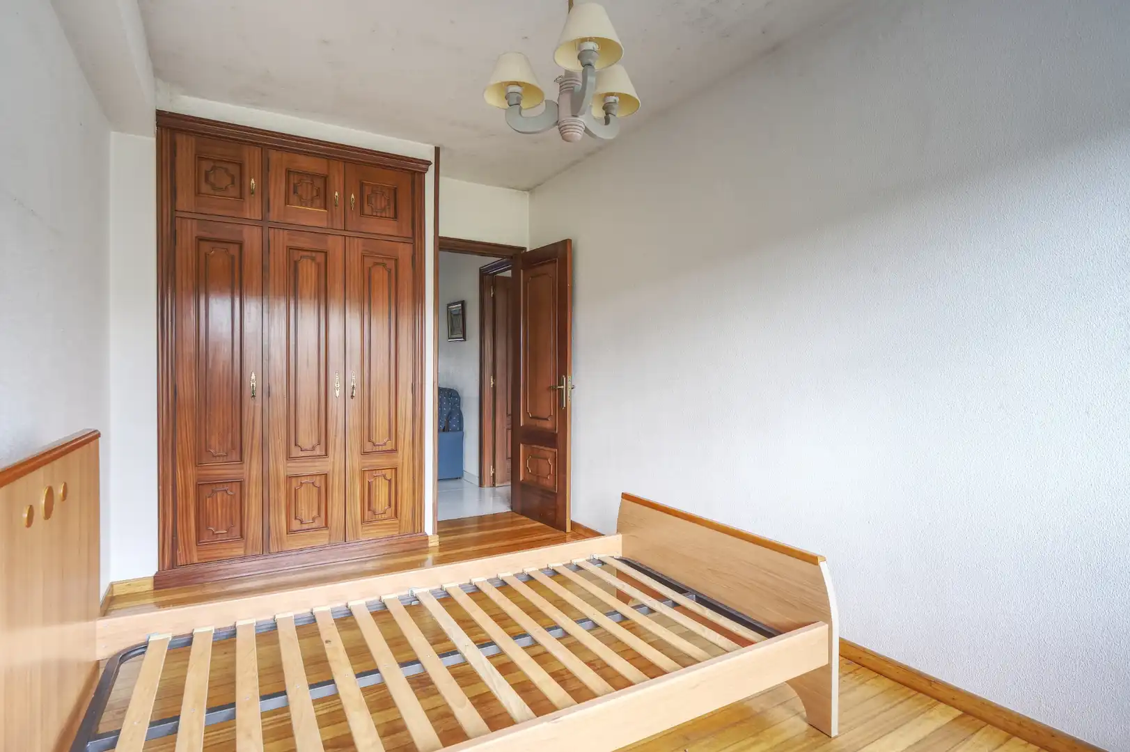 Habitación de Edificio en venta en Padrón