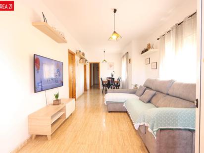 Living room of House or chalet for sale in La Pobla de Vallbona  with Air Conditioner, Heating and Private garden