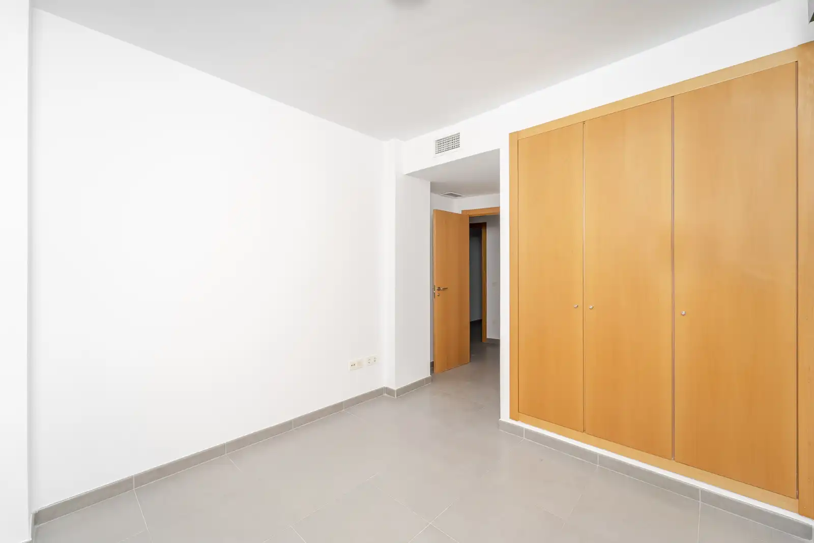 Piso con terraza en venta en Benicalap, imagen 9