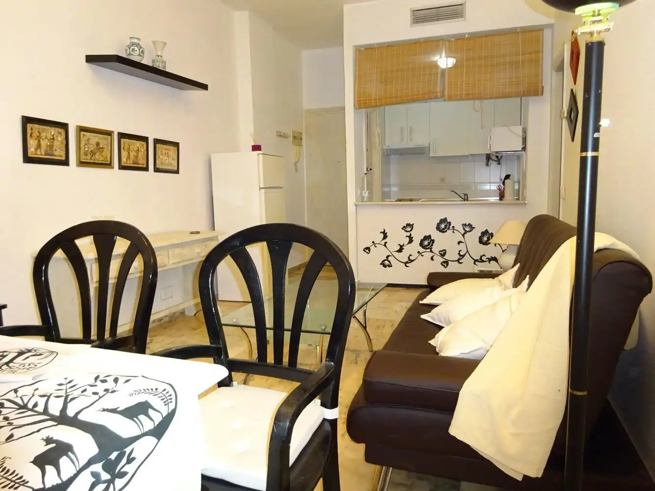 Sala de estar de Apartamento de alquiler en Sevilla con Aire acondicionado, Calefacción y Amueblado