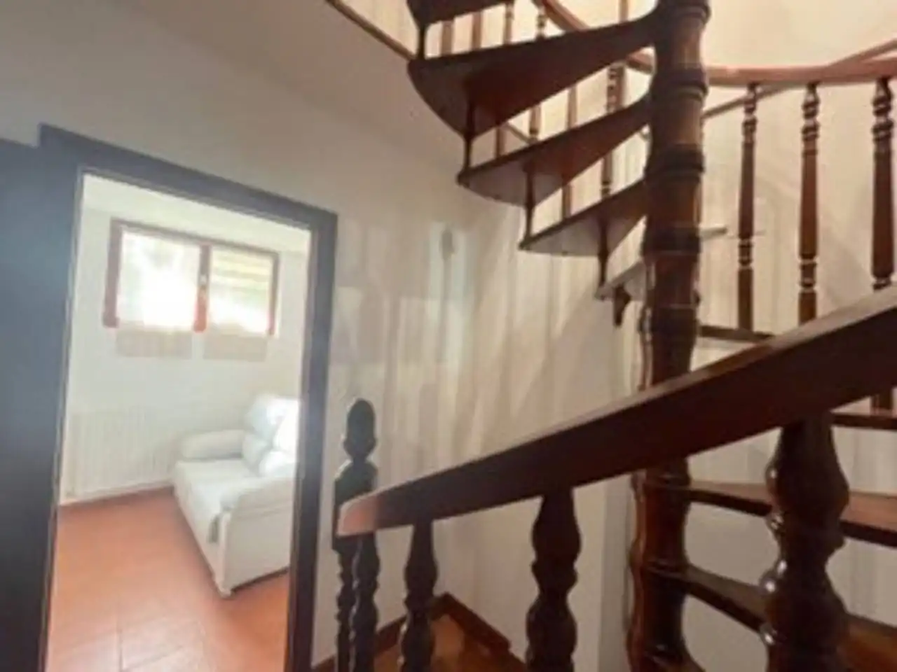 Maisonette zum Verkauf in Leioa mit Heizung, Privatgarten und Parkett