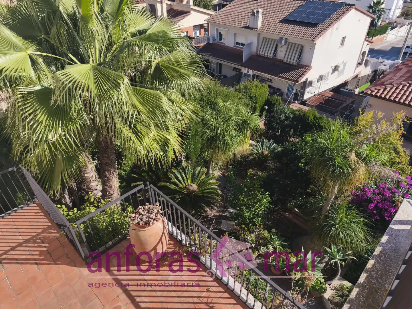 Casa con terraza en venta en Carrer Perú, imagen 5