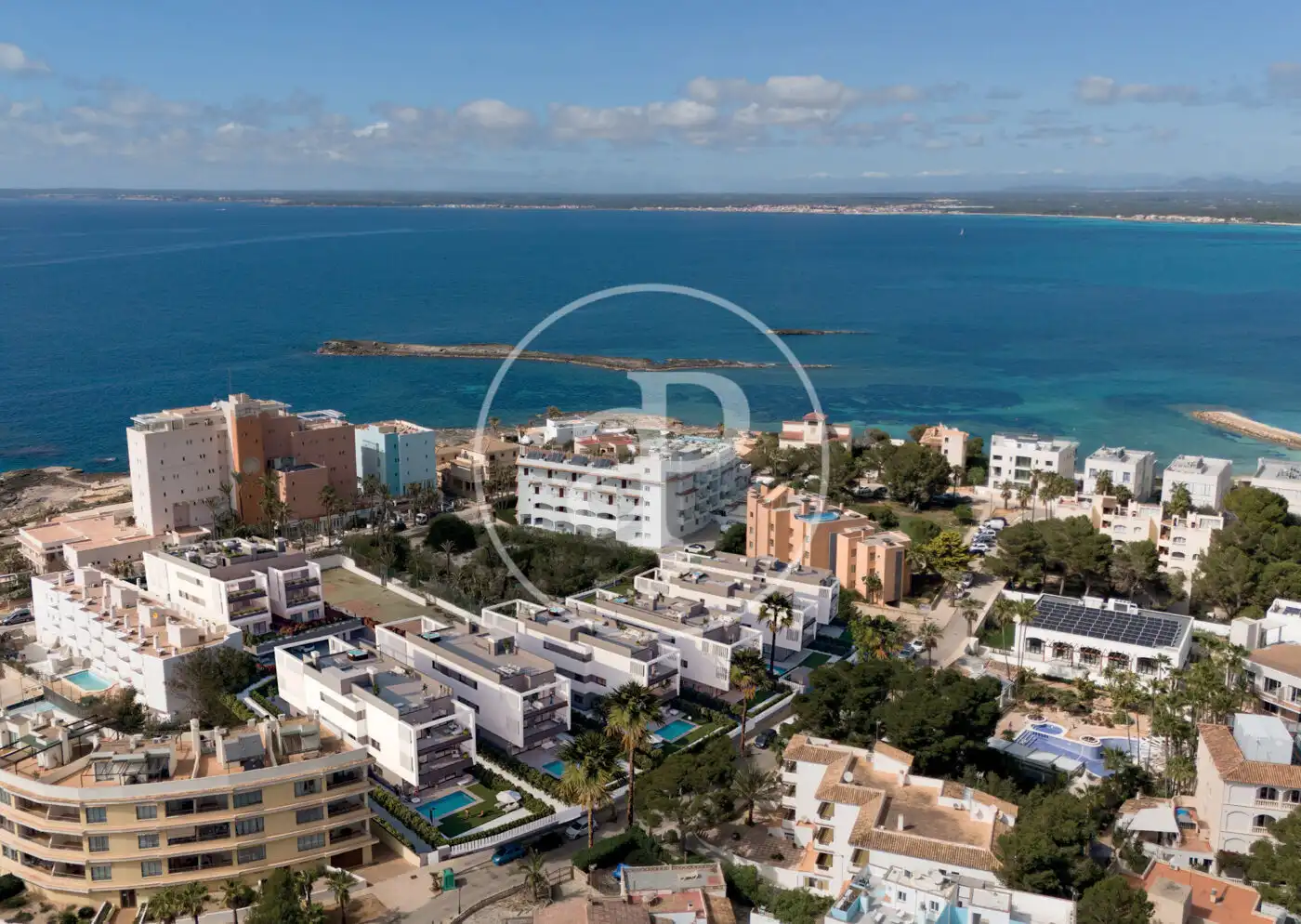Vista exterior de Pis en venda en Ses Salines amb Aire condicionat, Calefacció i Jardí privat