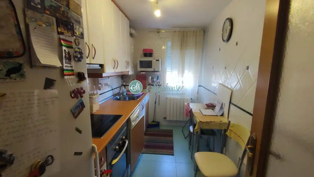 Cocina de Piso en venta en San Cristóbal de Segovia con Calefacción y Trastero
