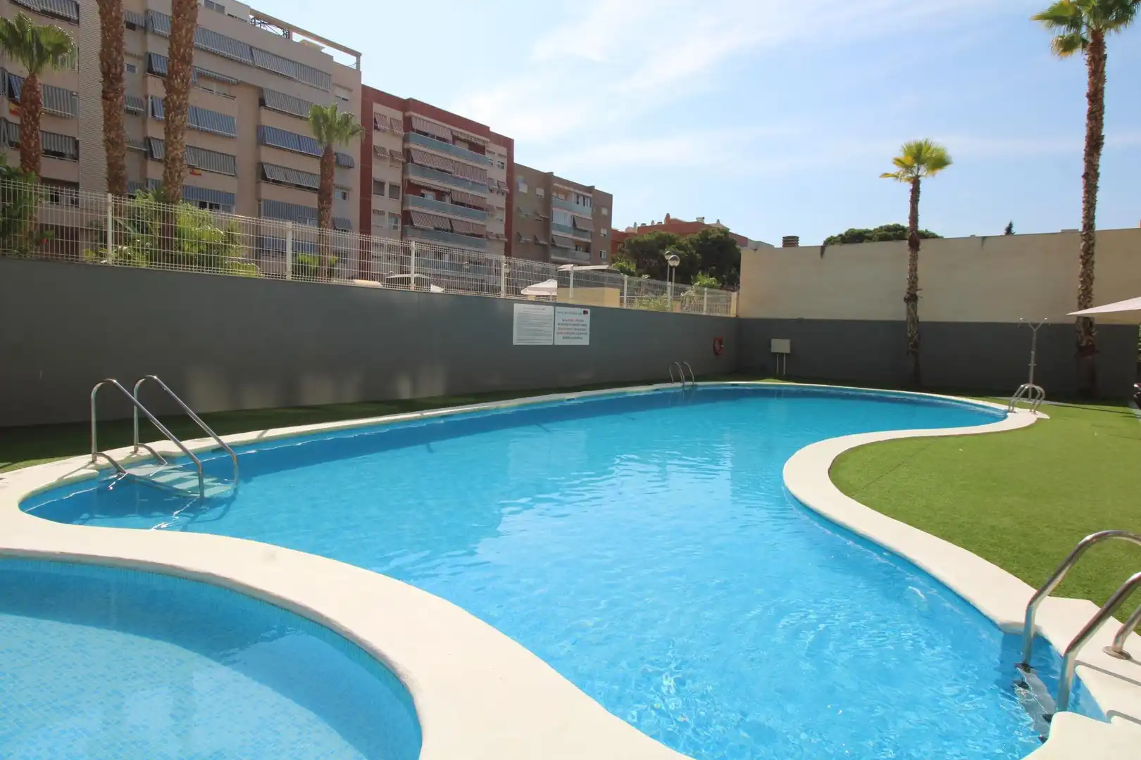 Swimming pool of Attic for sale in Alicante / Alacant  with Heating, Private garden and Terrace